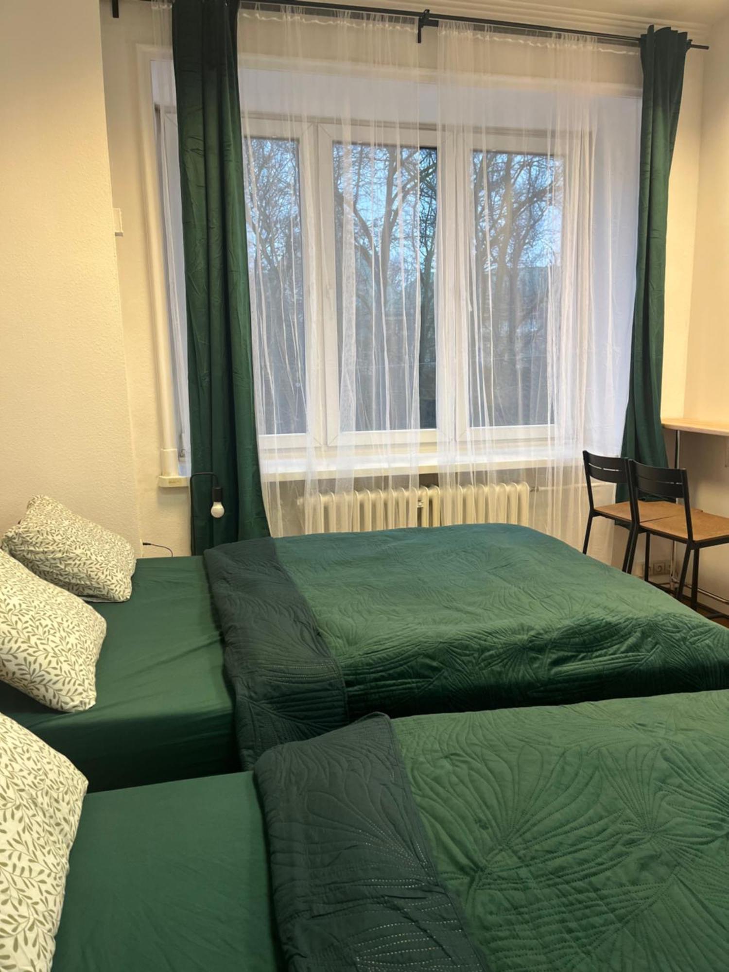 Tom Hostel Cracovie Extérieur photo
