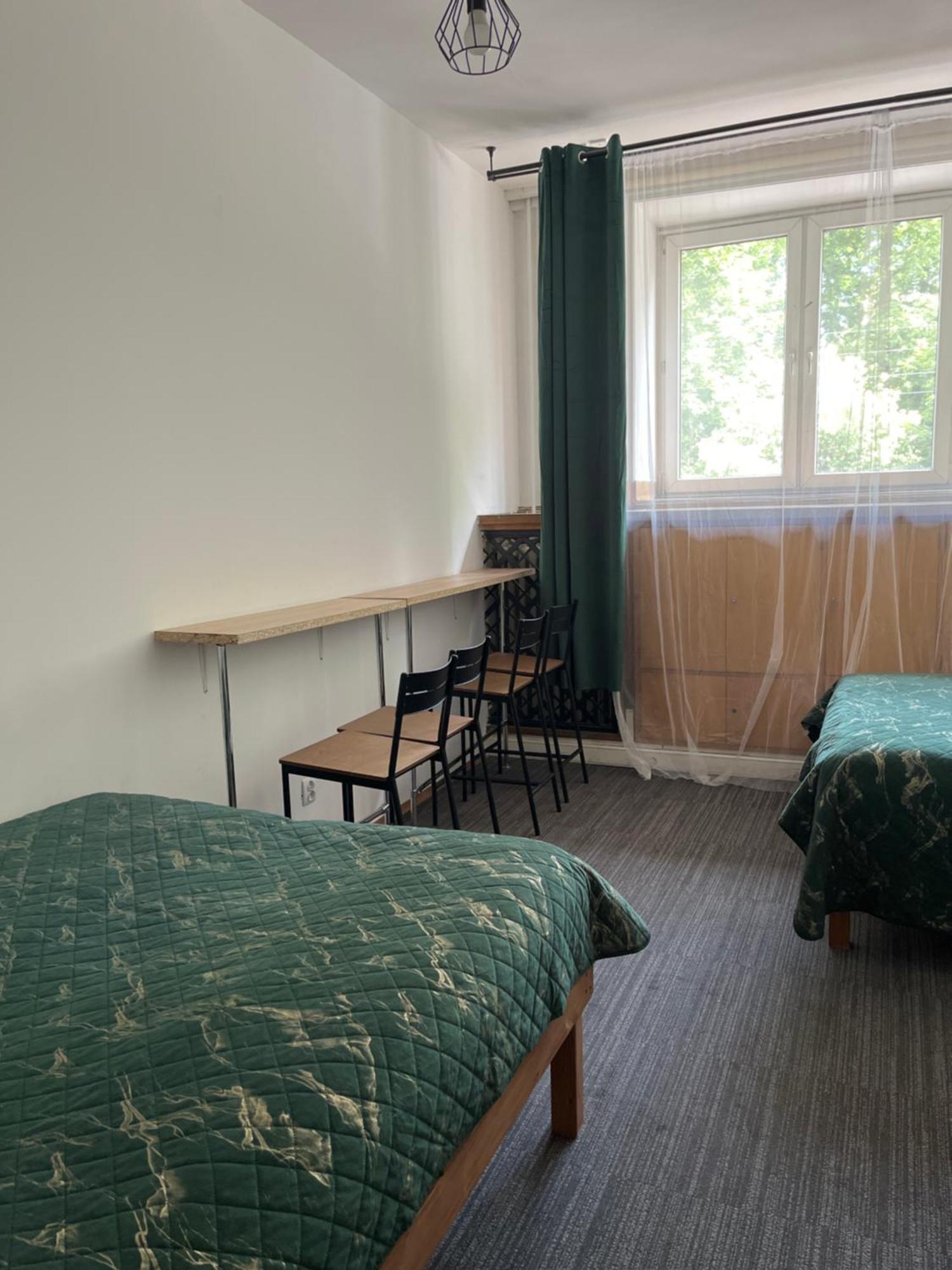 Tom Hostel Cracovie Extérieur photo