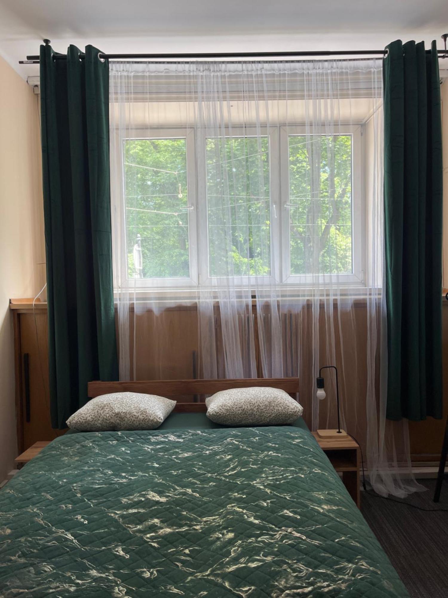 Tom Hostel Cracovie Extérieur photo